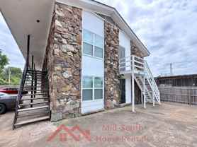 3969 Southlawn Ave Apt 2 #Apt 2 - Photo 1 of 1