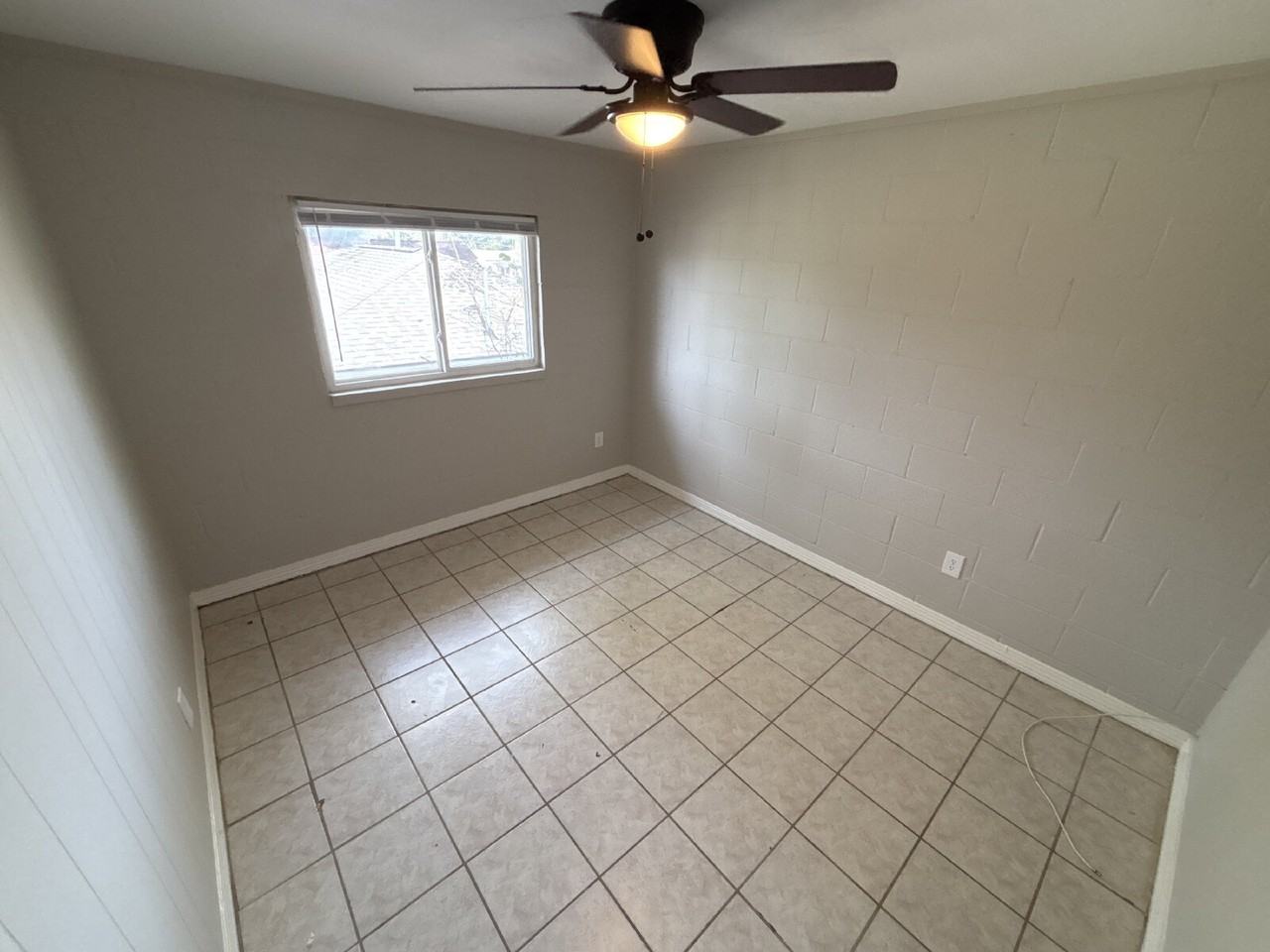 2150 Saxon St #C - Photo 4 of 7