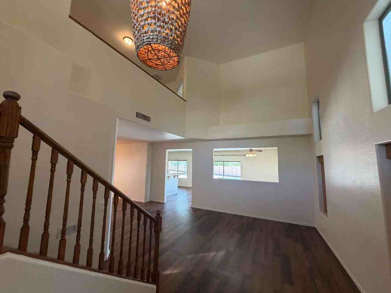 18267 N Cook Dr - Photo 3 of 37