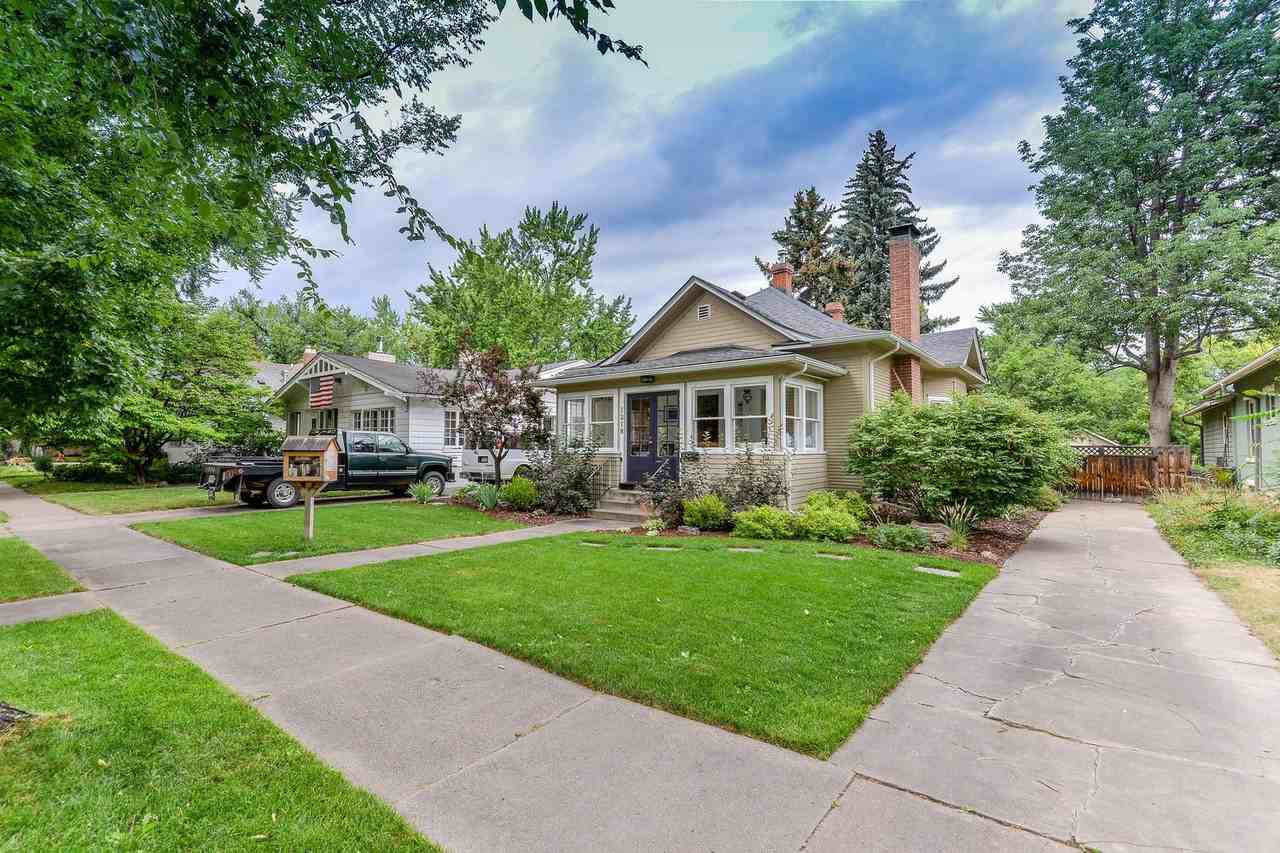 1218 W Oak St - Photo 3 of 45