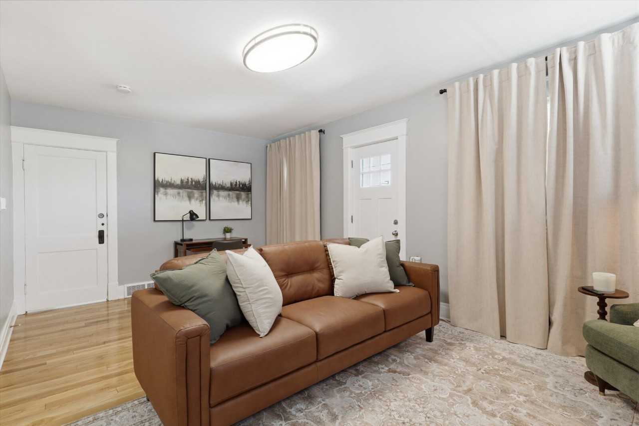 23 Norwalk Ave #2 - Photo 3 of 50