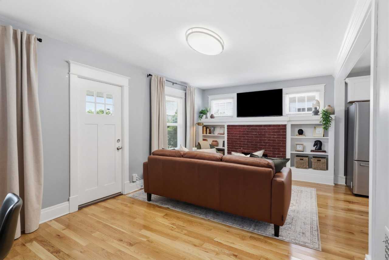 23 Norwalk Ave #2 - Photo 4 of 50