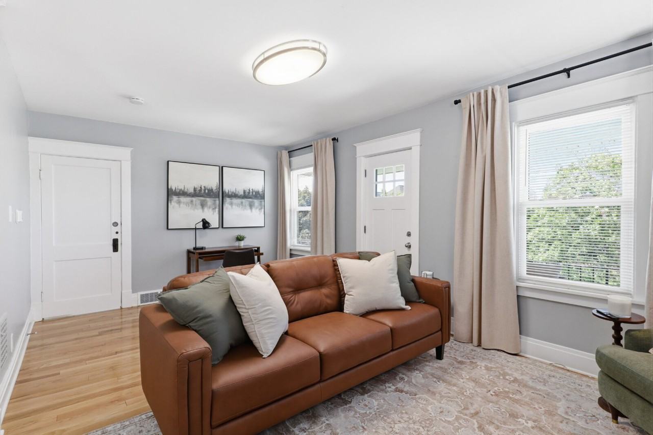 23 Norwalk Ave #2 - Photo 5 of 50