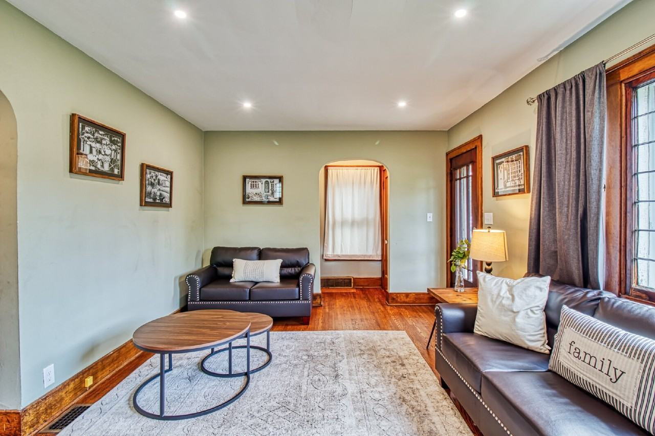 237 W Girard Blvd - Photo 5 of 18