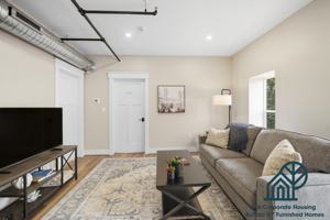 featured image of 367 Connecticut St #2