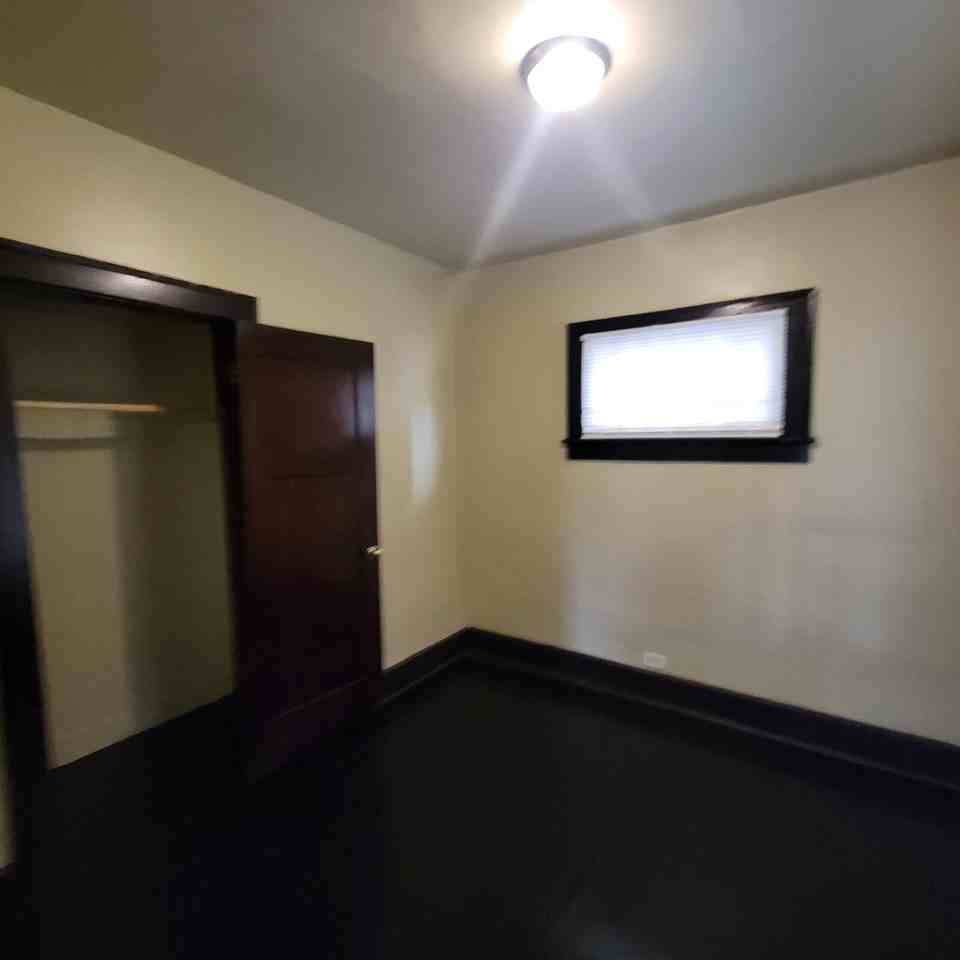 4824 E New York St - Photo 5 of 9