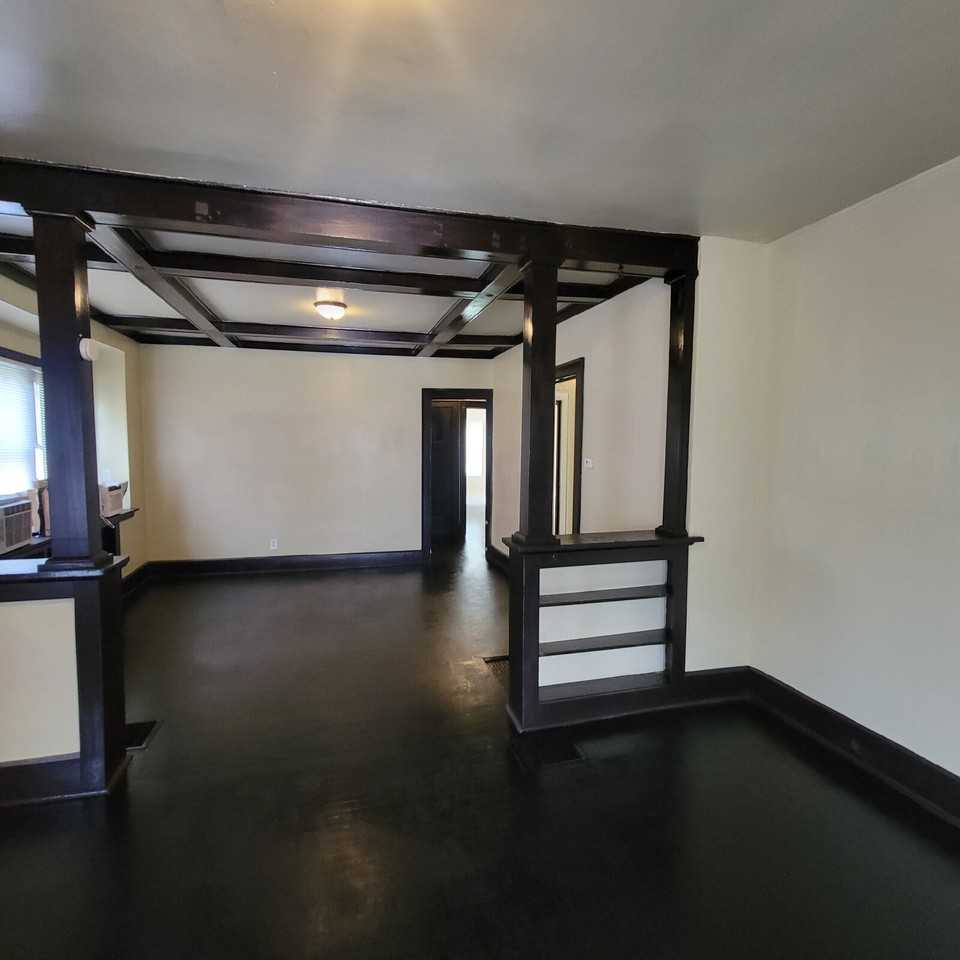 4824 E New York St - Photo 6 of 9