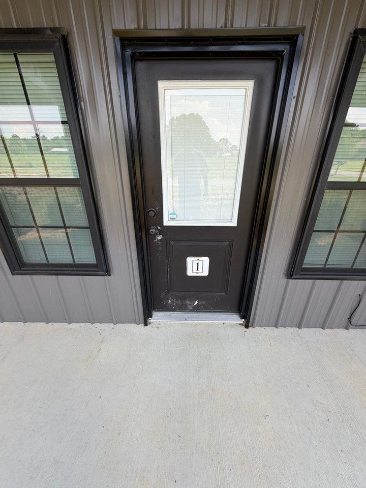 516 County Road 329 - Photo 2 of 15