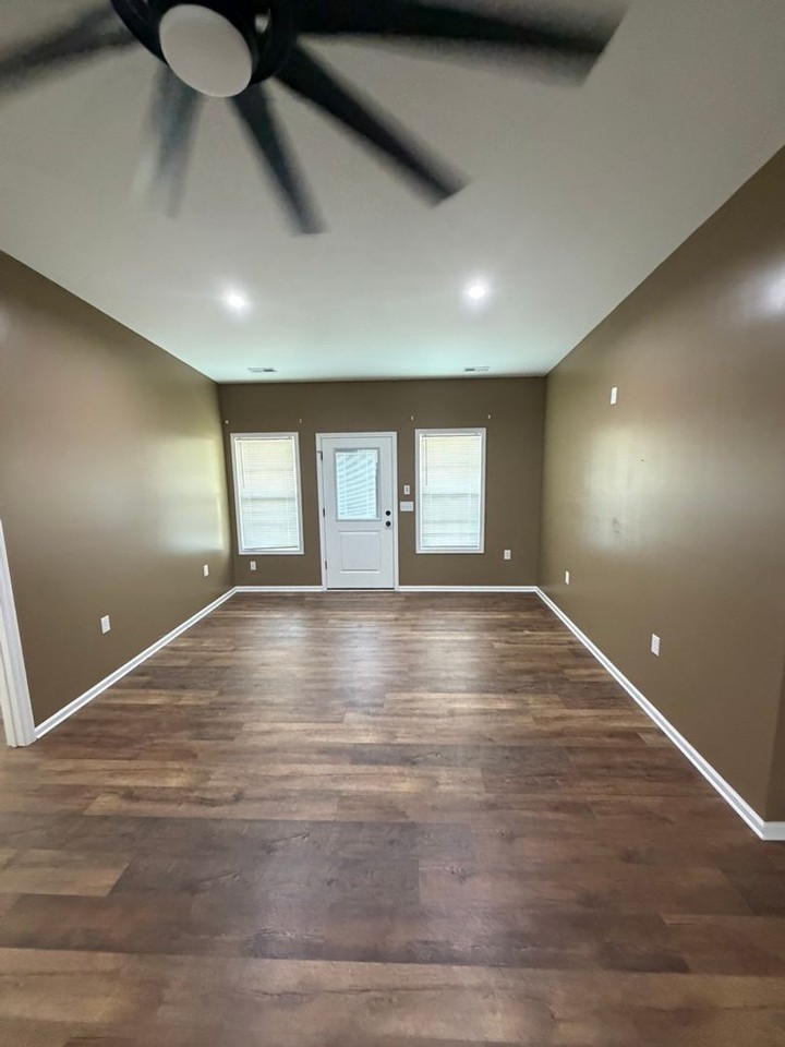 516 County Road 329 - Photo 3 of 15
