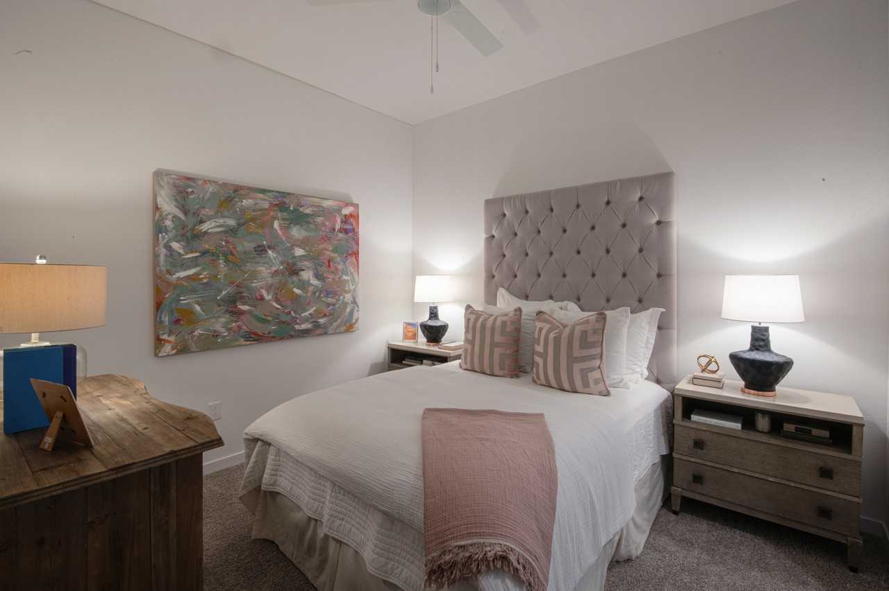 20 Midtown - Photo 6 of 6