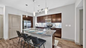 featured image of 659 Junction Dr