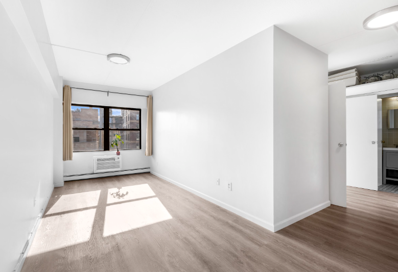 200 Bowery #PH8