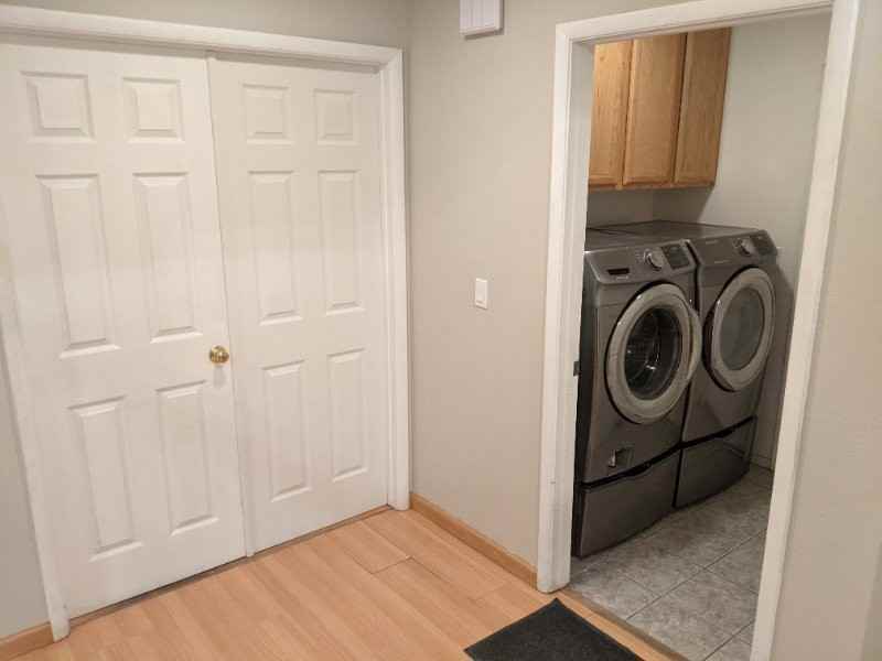 6768 Shelter Ln - Photo 4 of 38