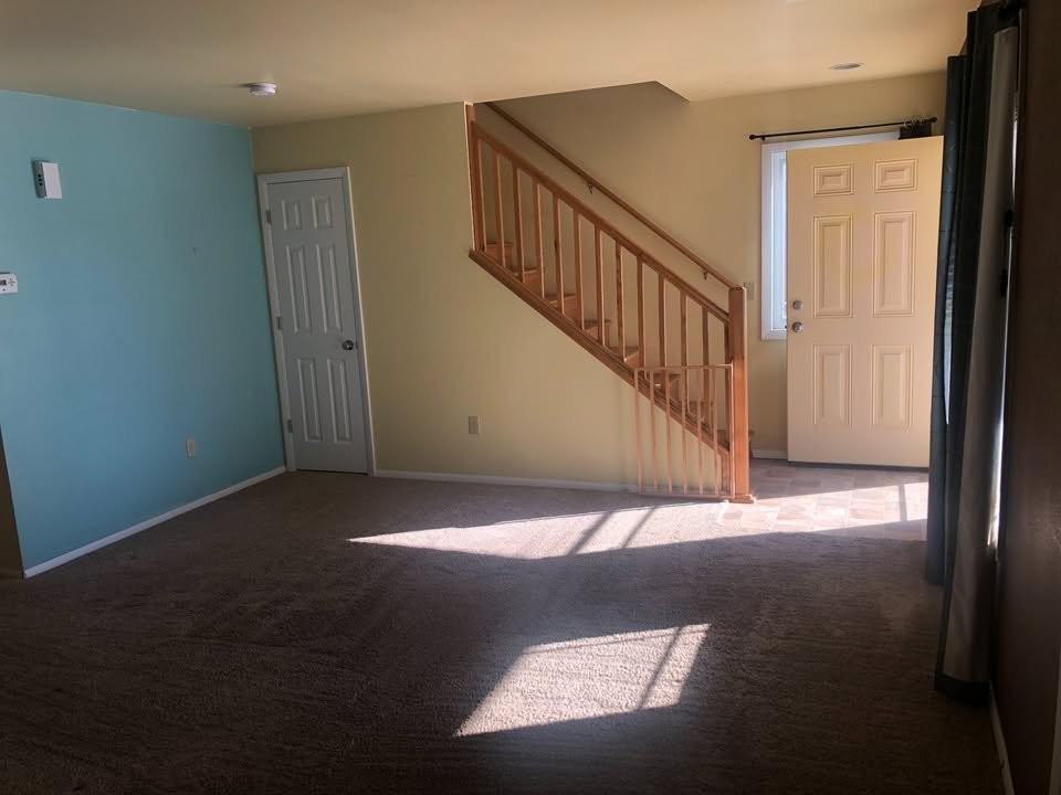 1125 Person St - Photo 2 of 6