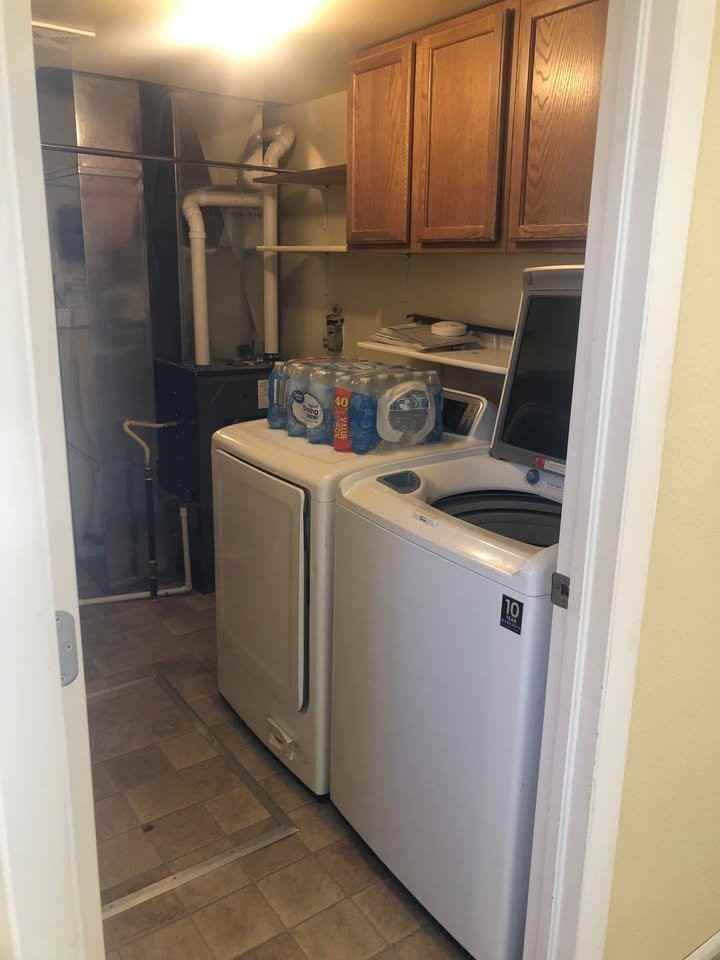 1125 Person St - Photo 4 of 6