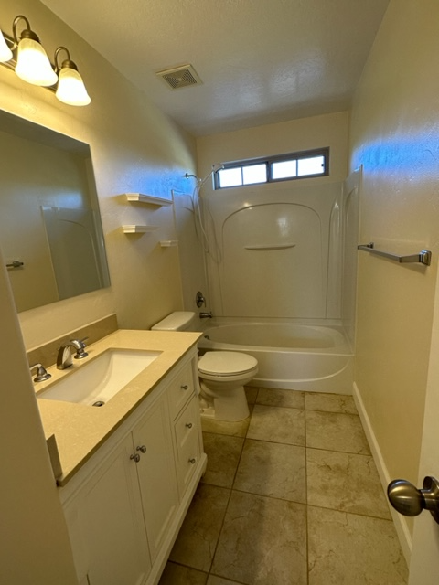 587 E Wyngate Pointe Ln - Photo 7 of 12