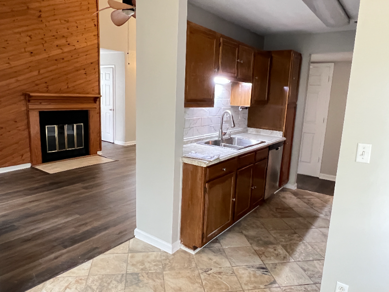 1057 Stones Throw Dr Nw - Photo 4 of 9