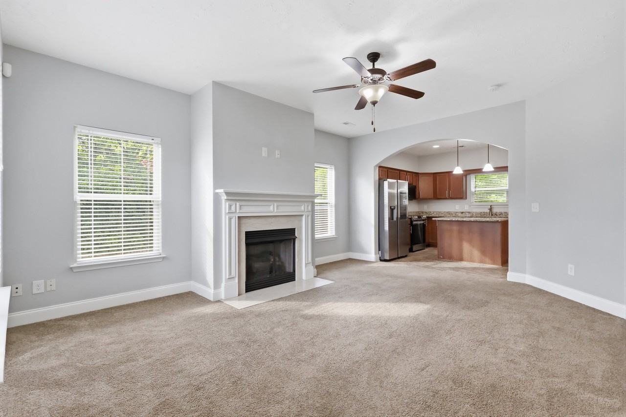 1026 Ryan Ct - Photo 6 of 43