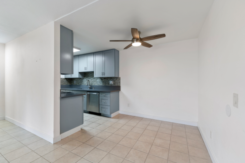 1551 Broadway #28 - Photo 4 of 20