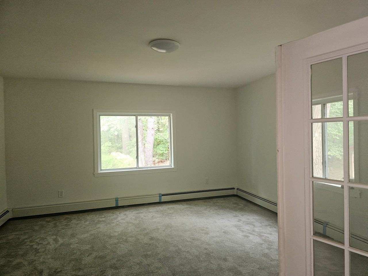 103 Windham Rd #R - Photo 2 of 6