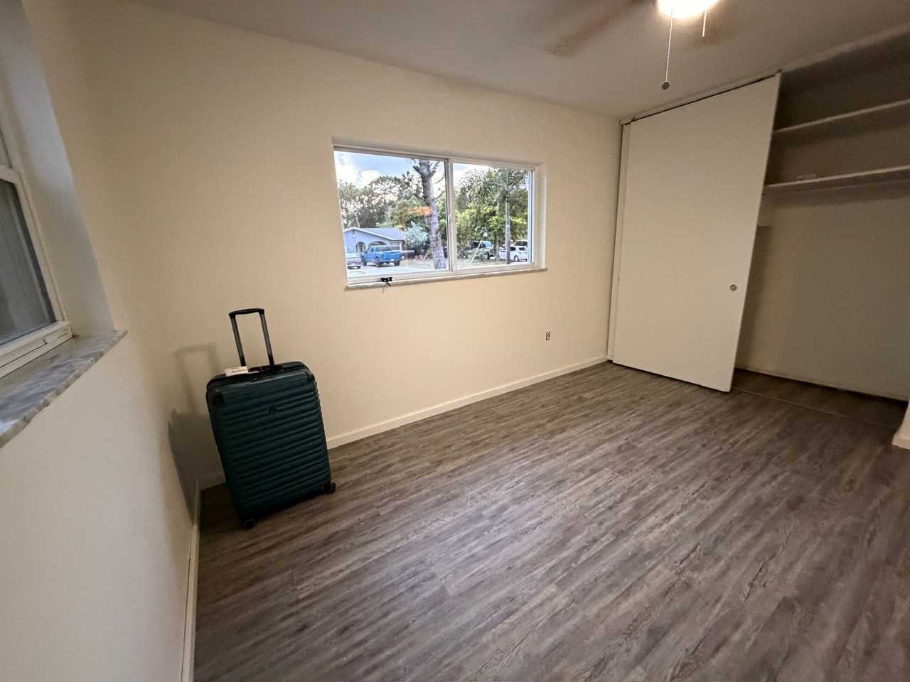 3501 38th St N - Photo 3 of 5