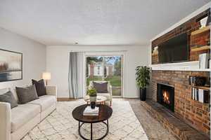 featured image of 7005 N Bales Ave