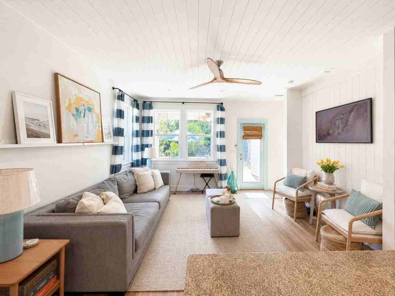 51 Melrose Ave - Photo 2 of 18