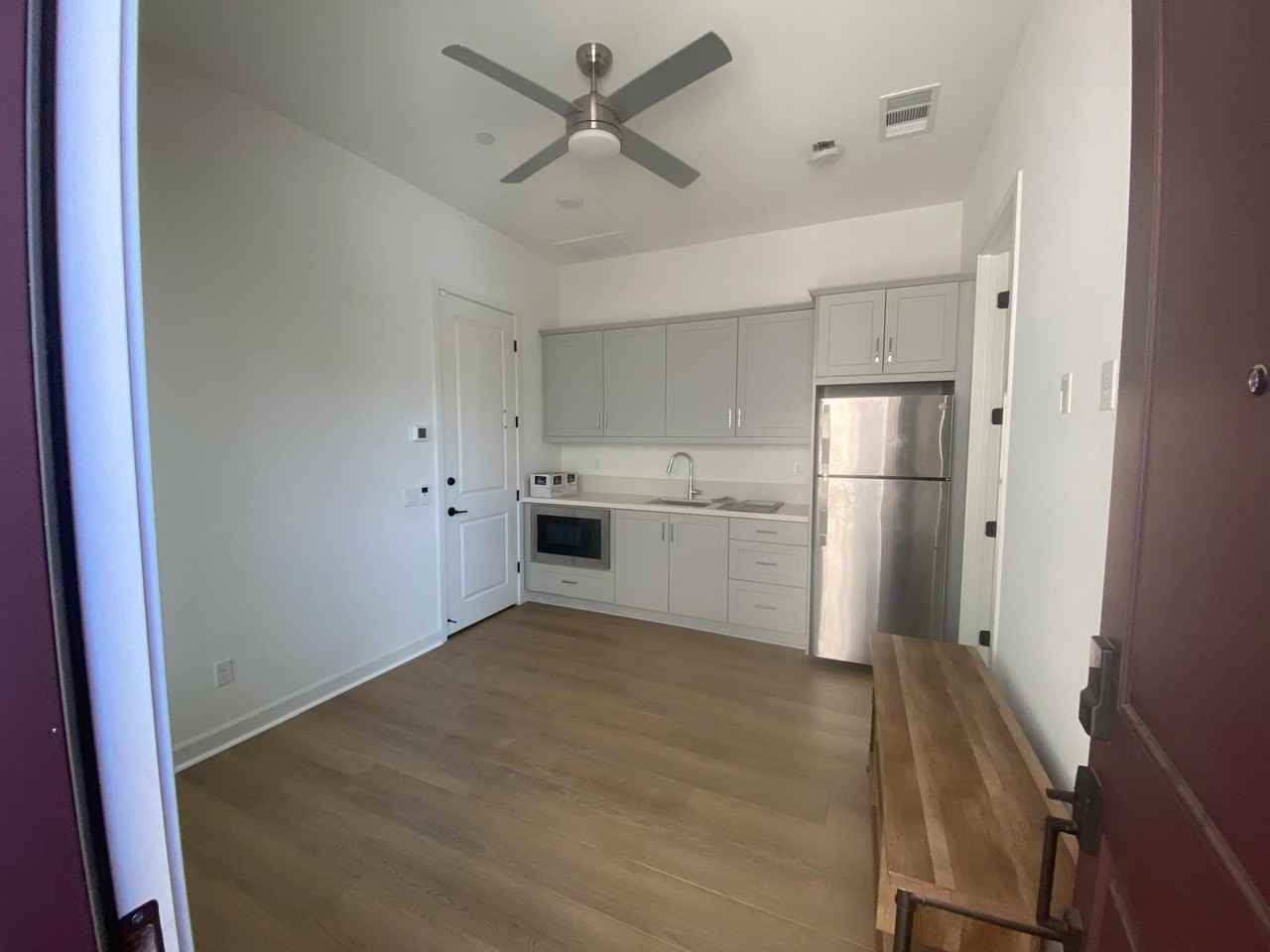 705 Westbrook Loop - Photo 6 of 7