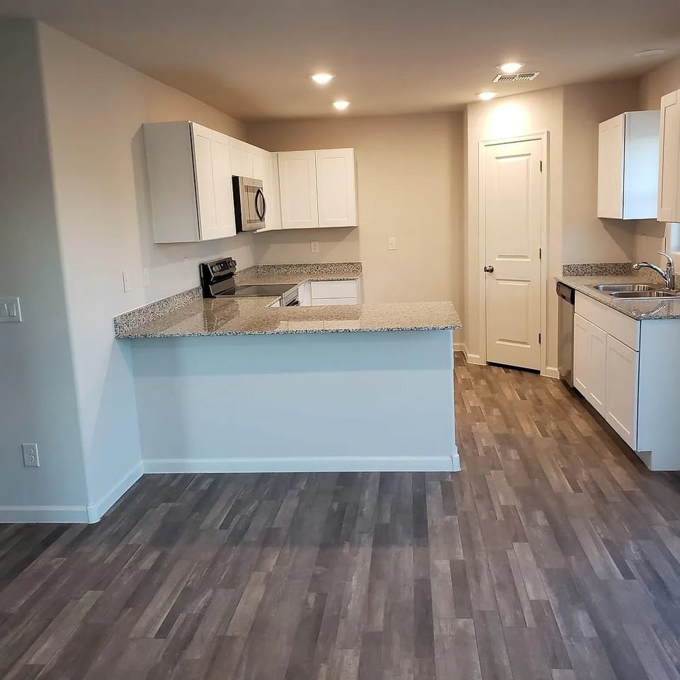 291 S Picacho Heights Rd - Photo 6 of 13