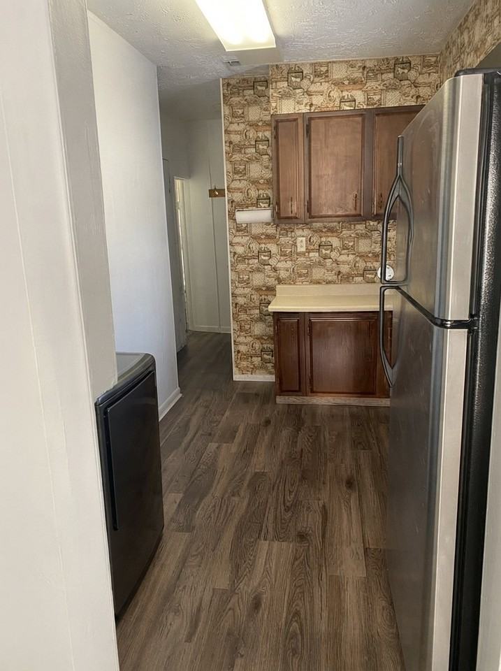 1316 14th St #1-2 - Photo 6 of 9