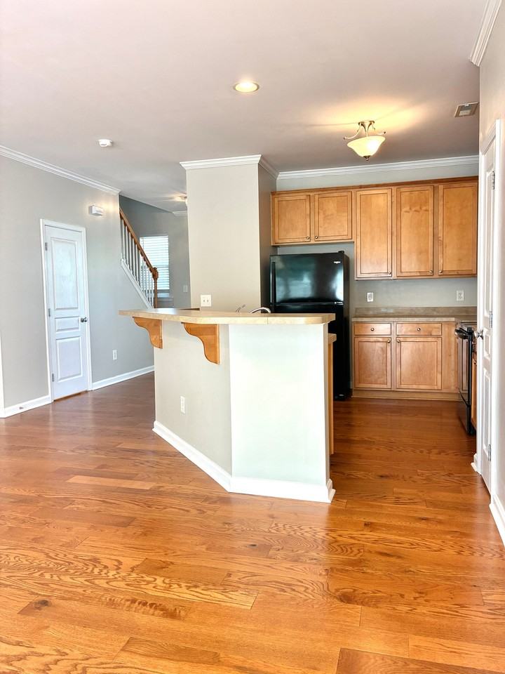 413 Colwick Ln - Photo 7 of 20