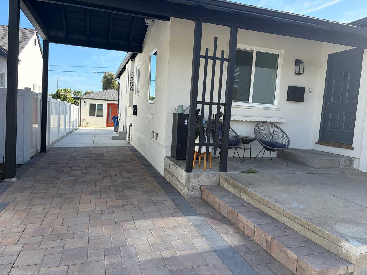 4258 W 58th Pl - Photo 4 of 5