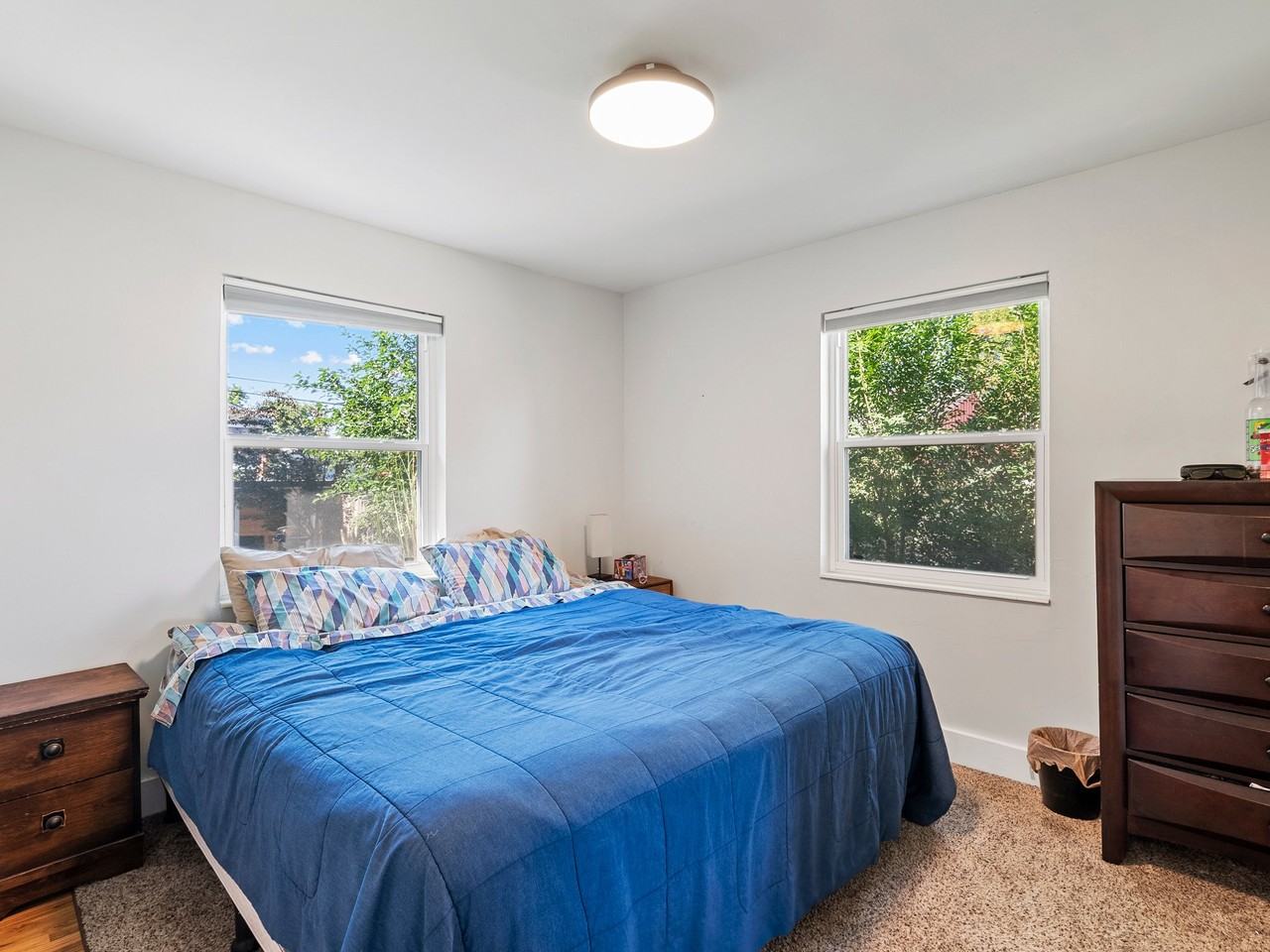 576 E St - Photo 7 of 17