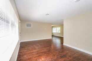 7909 22nd Ave N - Photo 1 of 1