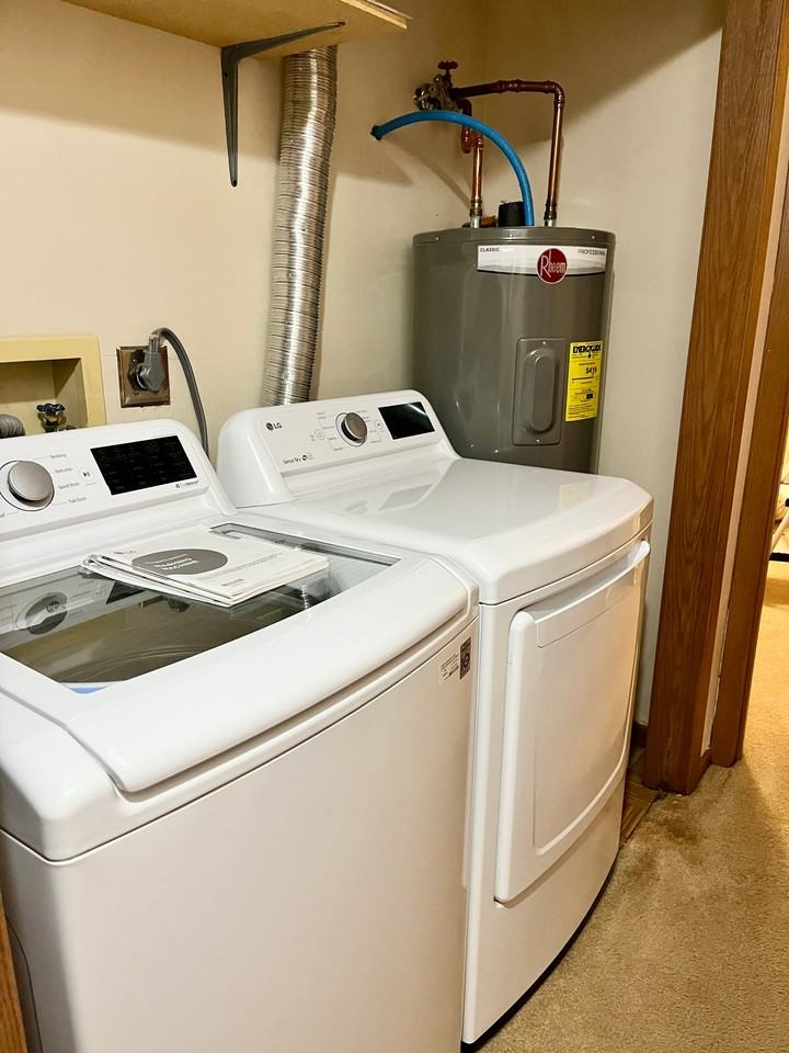 1613 Redwood Dr #201 - Photo 6 of 7