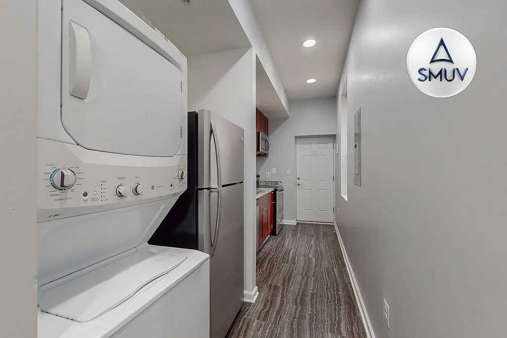 2202 Maryland Ave #6 - Photo 4 of 10