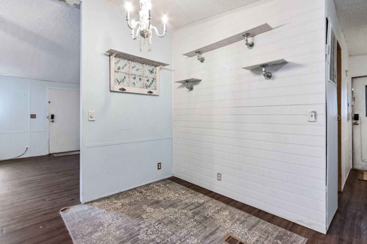 2979 Suni Pines Blvd - Photo 3 of 19
