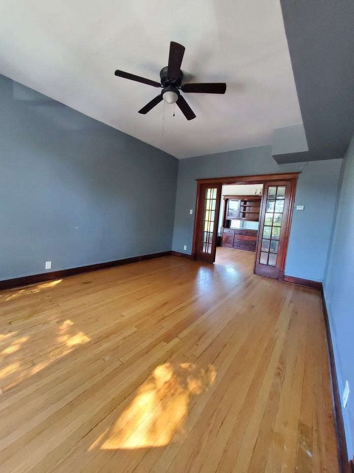 7801 S Morgan St #2ndFL - Photo 3 of 7