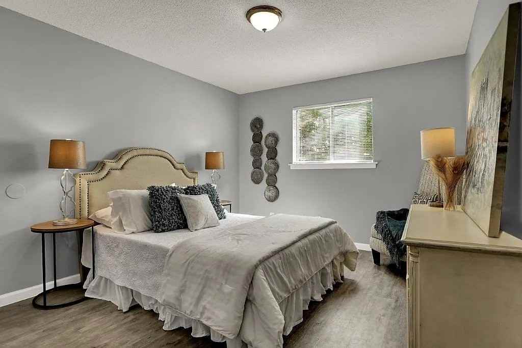3060 Southern Ave - Photo 3 of 19