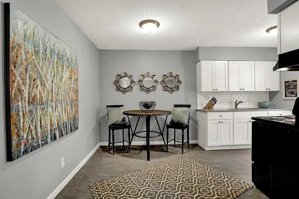 3060 Southern Ave - Photo 7 of 19