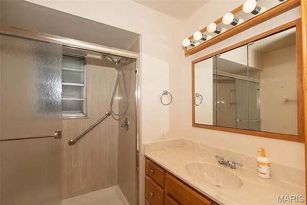 9 Fairway Dr - Photo 3 of 13