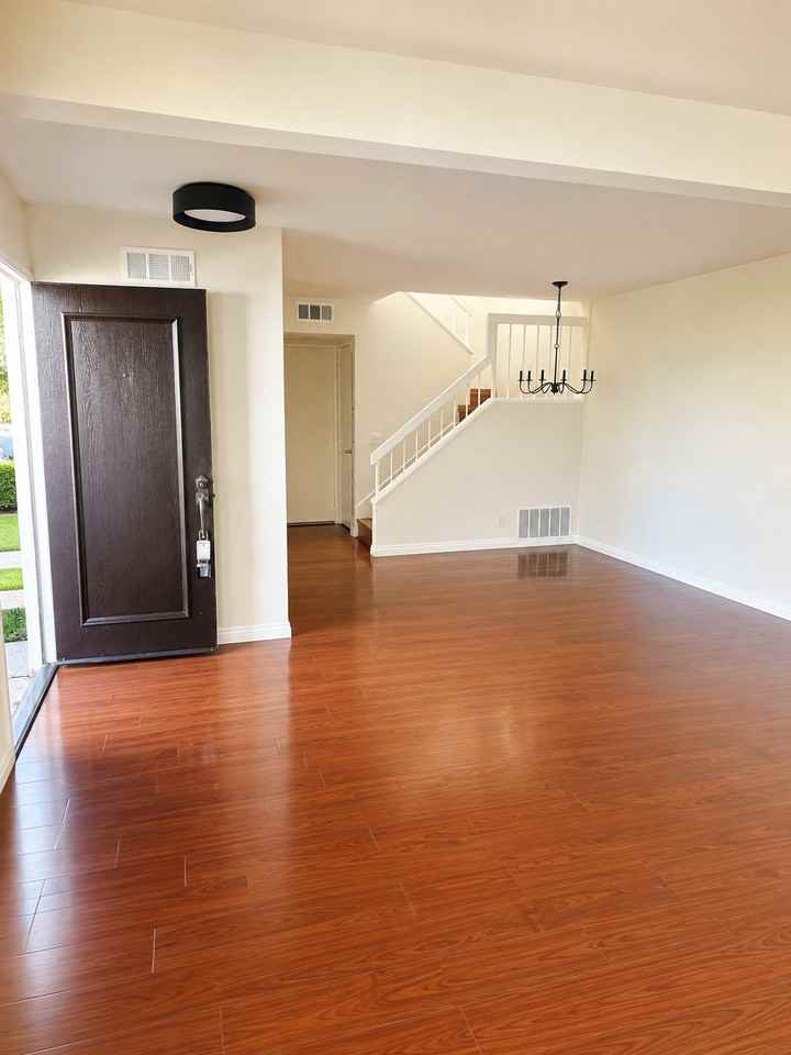 3828 Sycamore St - Photo 6 of 12