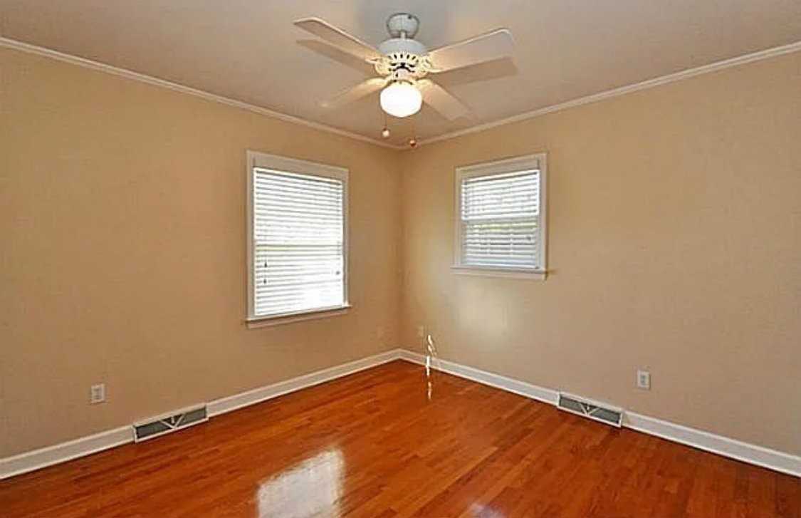 1008 Concord Rd - Photo 4 of 11