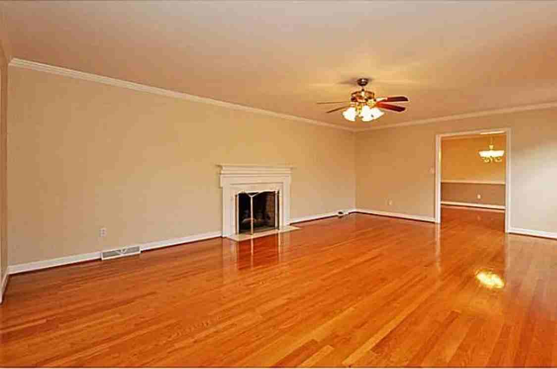 1008 Concord Rd - Photo 5 of 11