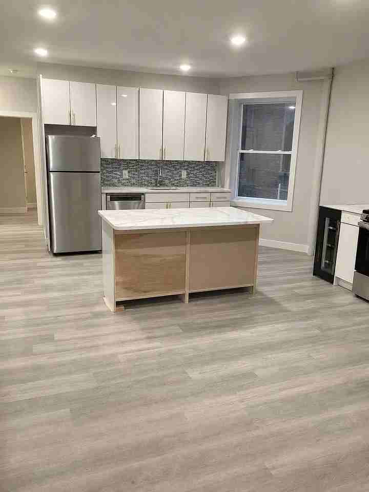 6000 Monroe Pl #1 - Photo 2 of 9