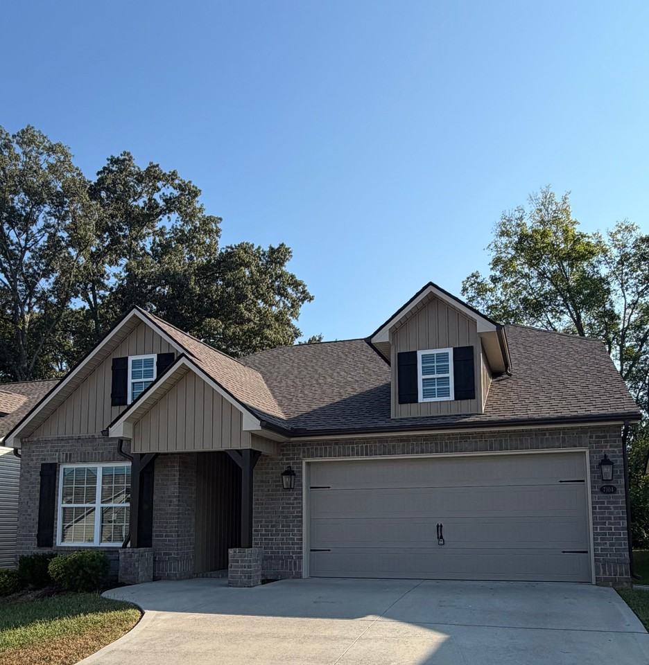 7104 Nans Creek Way - Photo 3 of 28