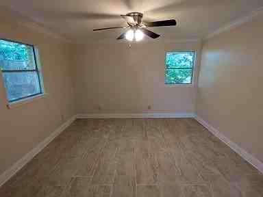5011 Warren Dr - Photo 7 of 19