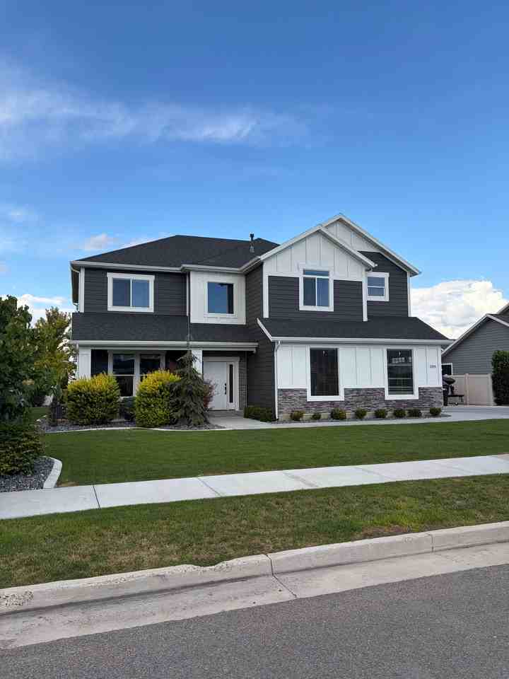 1395 Nibley Pkwy - Photo 2 of 2