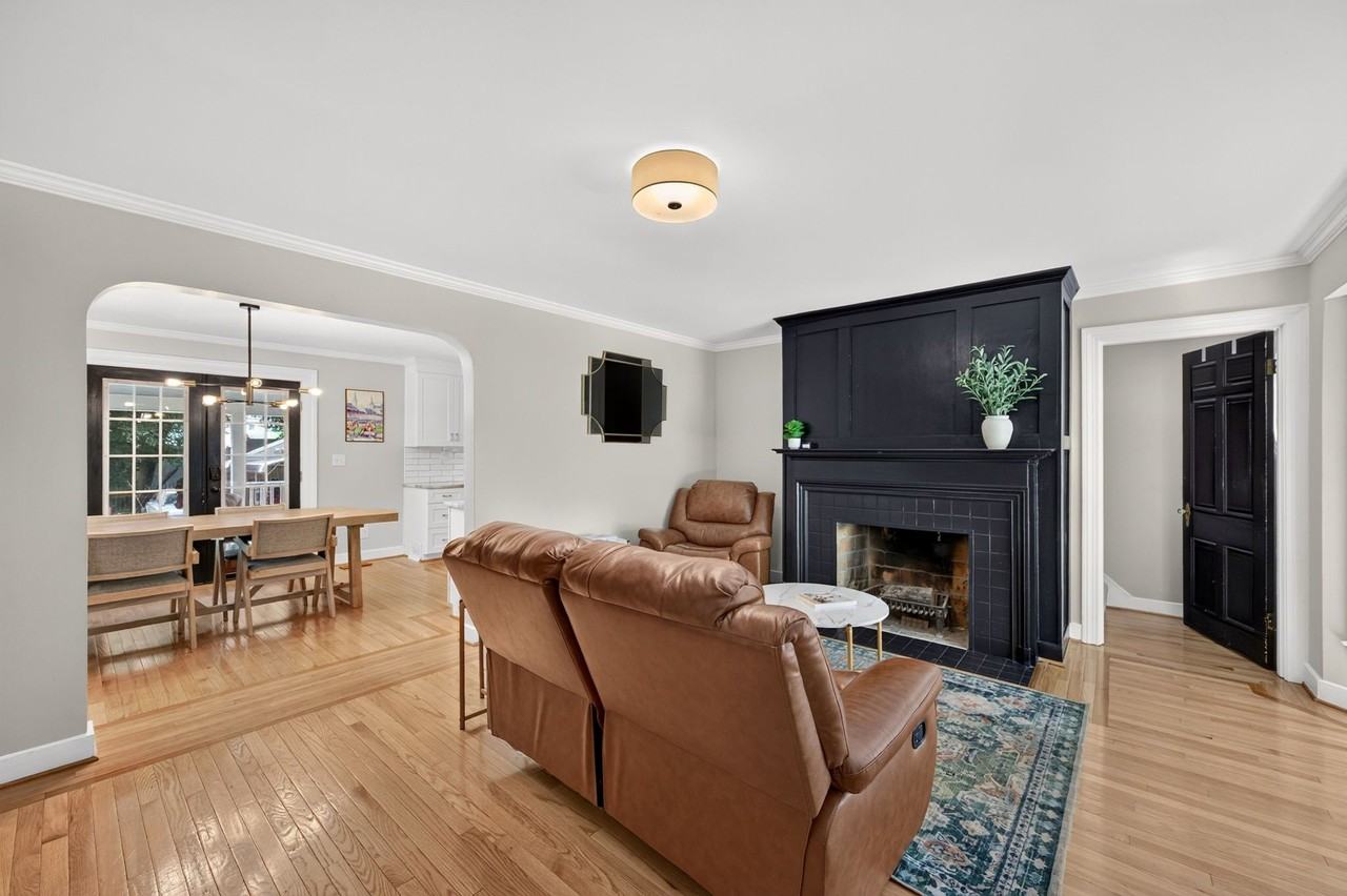 3104 Eagle Pass - Photo 2 of 18
