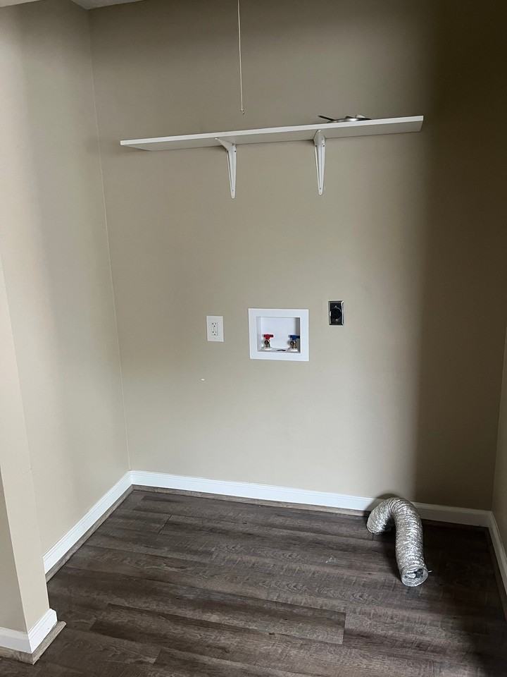 234 English Ave ##In - Photo 3 of 10